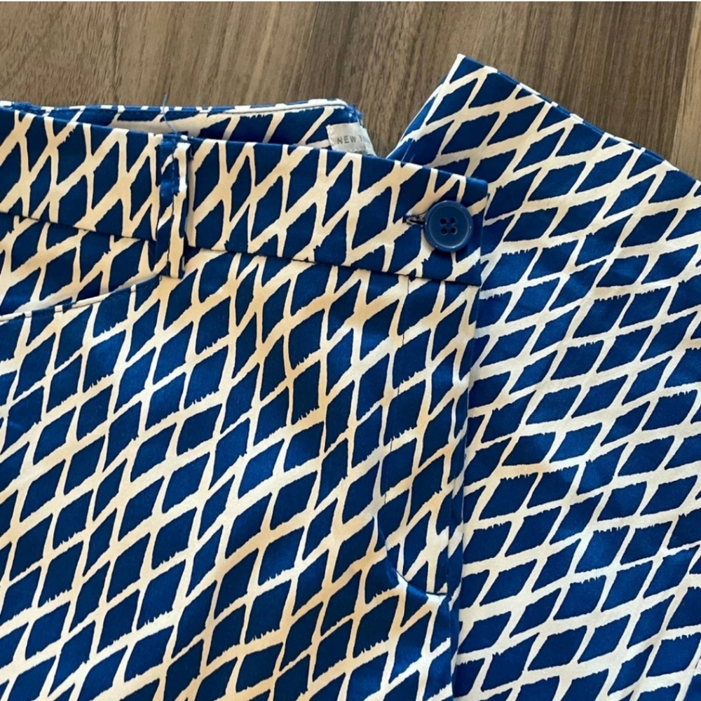 NY&Co Cropped Pants - Picture 6 of 8